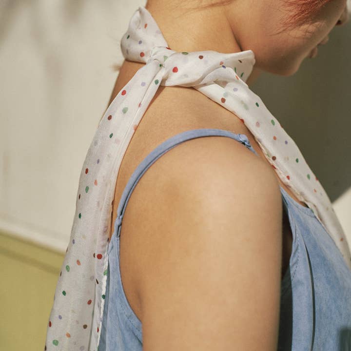 Caramelle Arcobaleno Sciarpa da collo in chiffon di seta "Petal Veil" - Rainbow Gummies in vendita all'ingrosso su Faire2