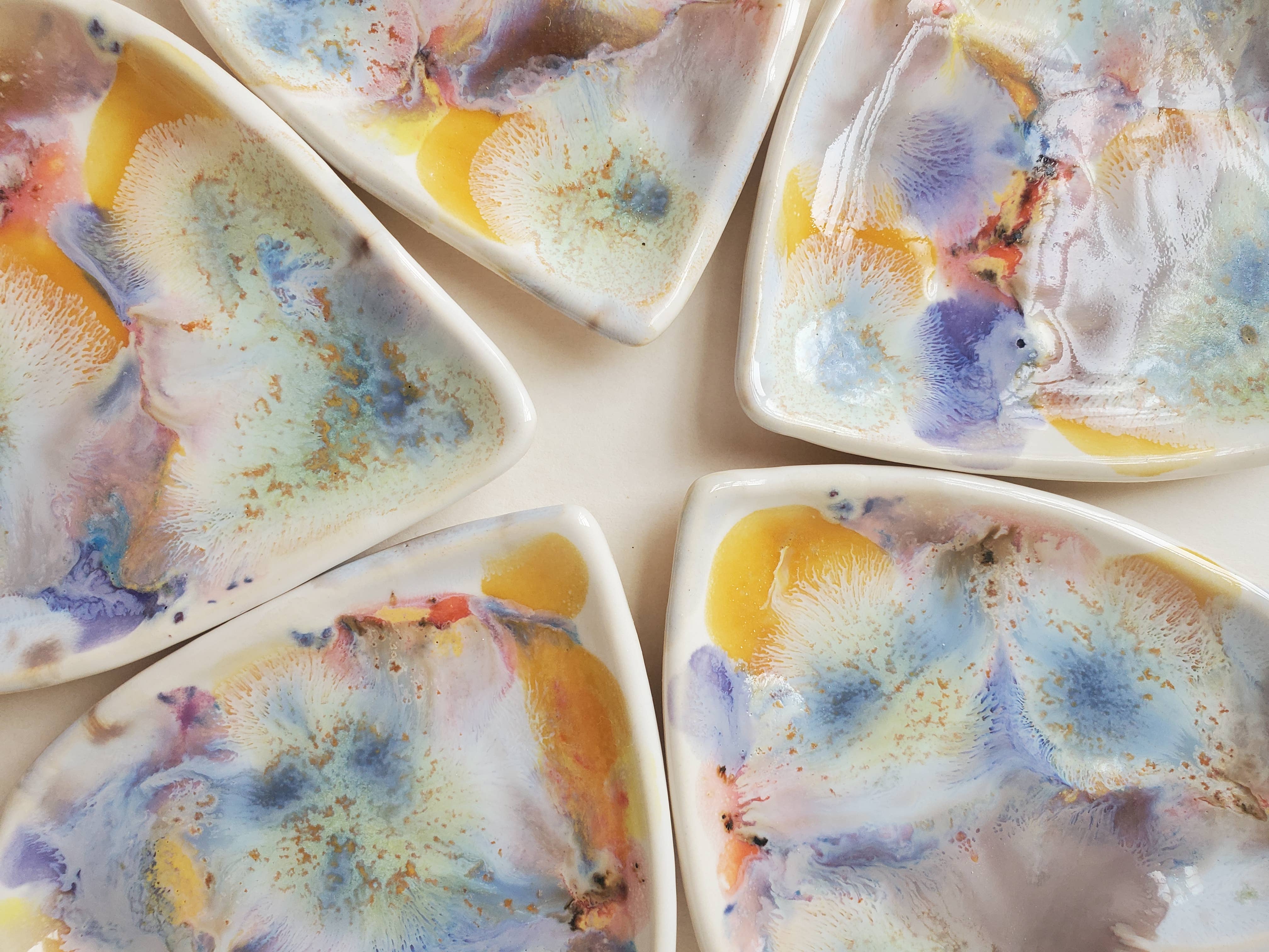 CURIOUS CLAY - Wholesale Jewelry Dish - heart ring dish1