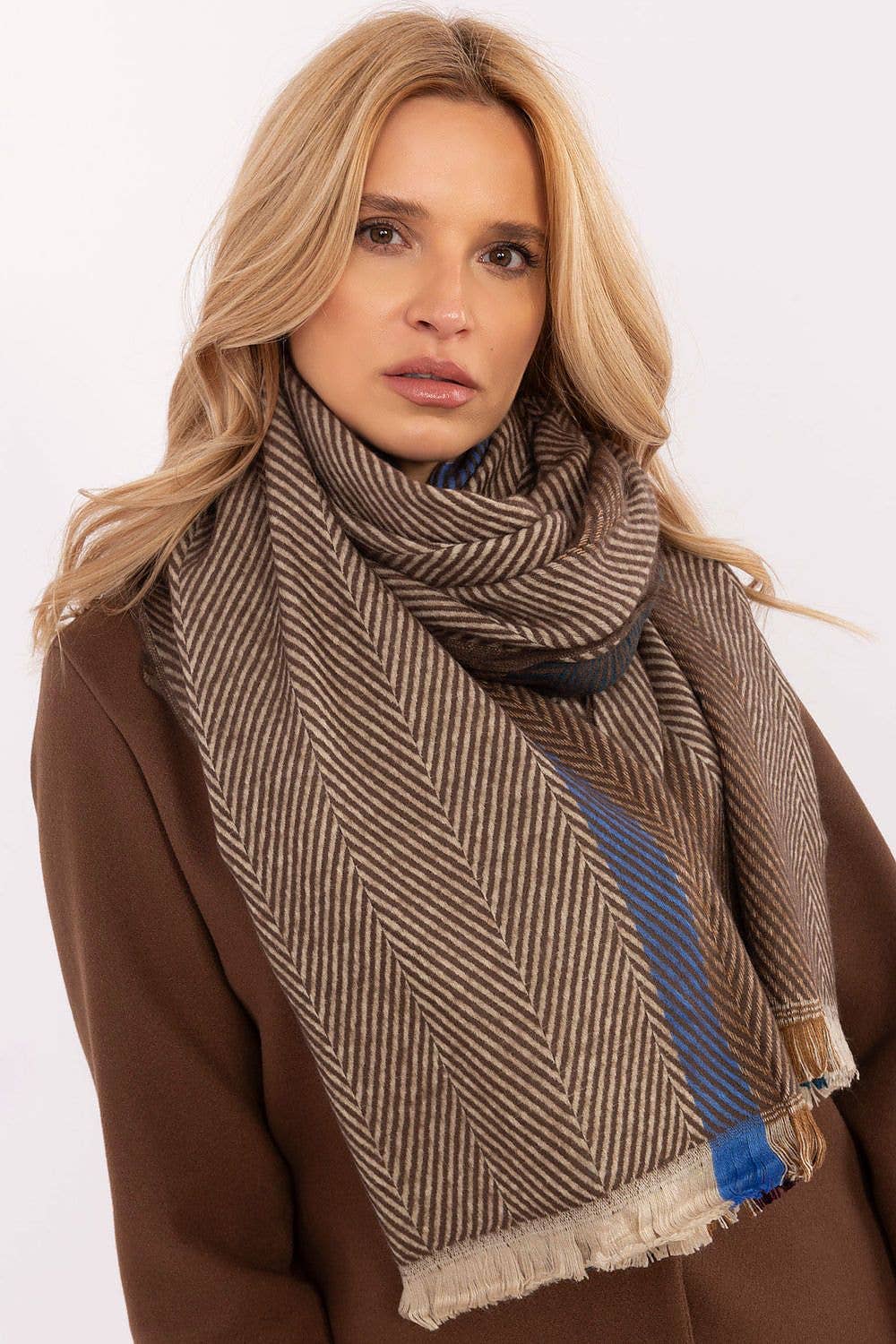 Lieber Deem Marktplatz - Wholesale Scarf - Women's - Scarf Model 206037 AT3