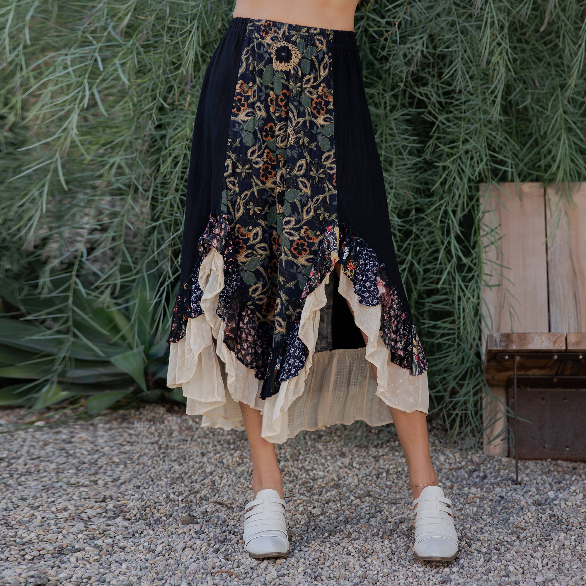 Young Threads - Wholesale Skirt - Women's - Bohoemia Mid-Length Skirt with Rayon Print (New Color)13