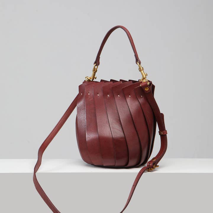 UPPDOO - Wholesale Top handle bag – women's - Bloom Bucket Tote - Chestnut1