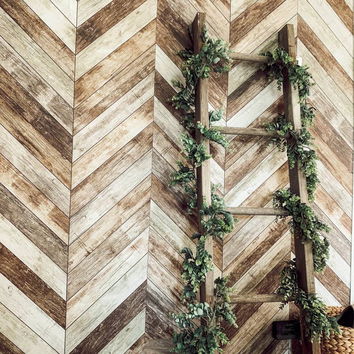 Papier peint Courtney pour la vente par Loomwell Home Goods