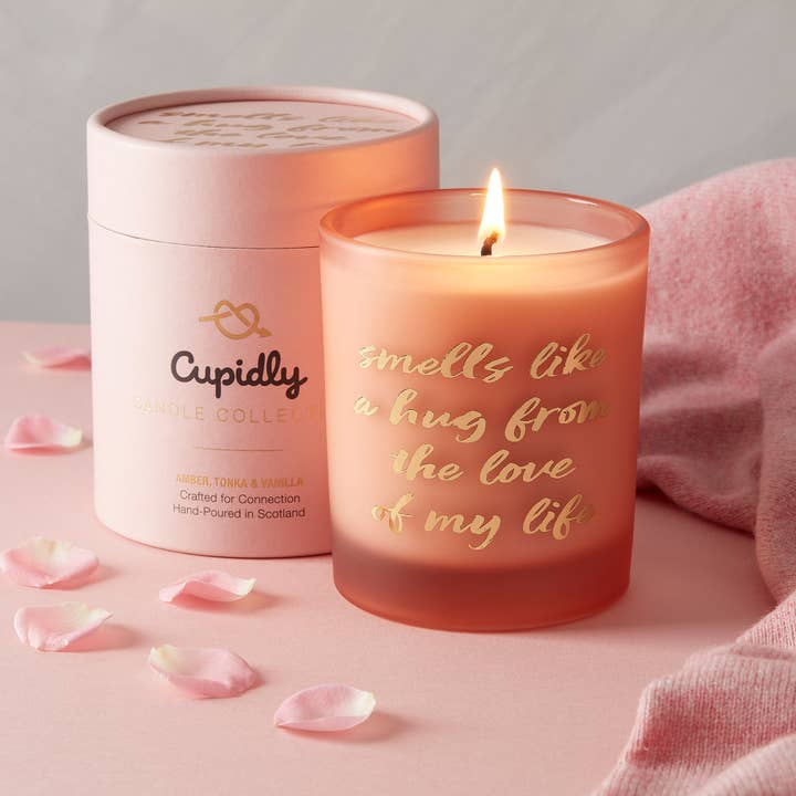 “Smells like a Hug” Scented Candle for wholesale by Cupidly