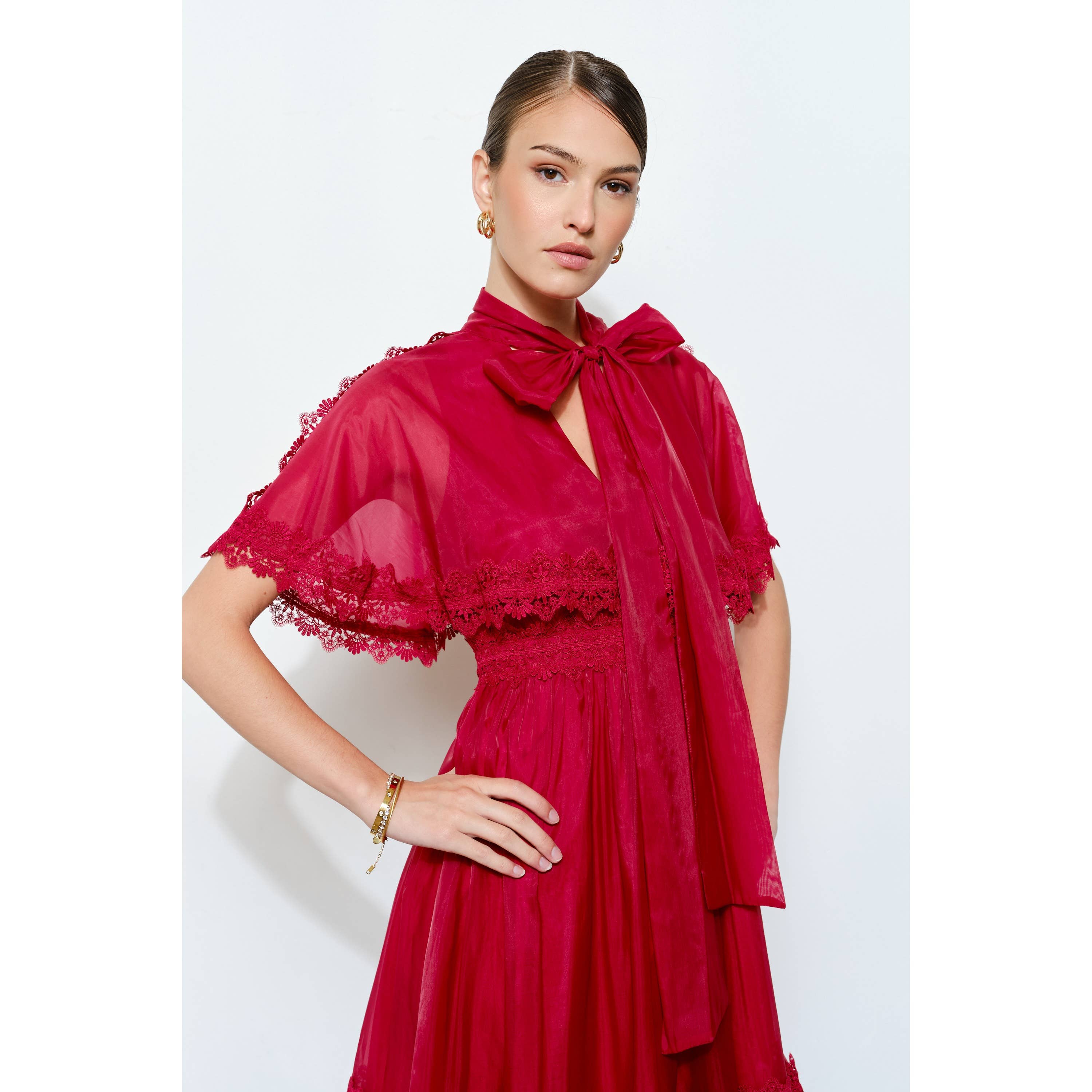 INA – wholesale Klänning - Dam – Fluga Cape-Stil Volang Spets Organza Klänning11