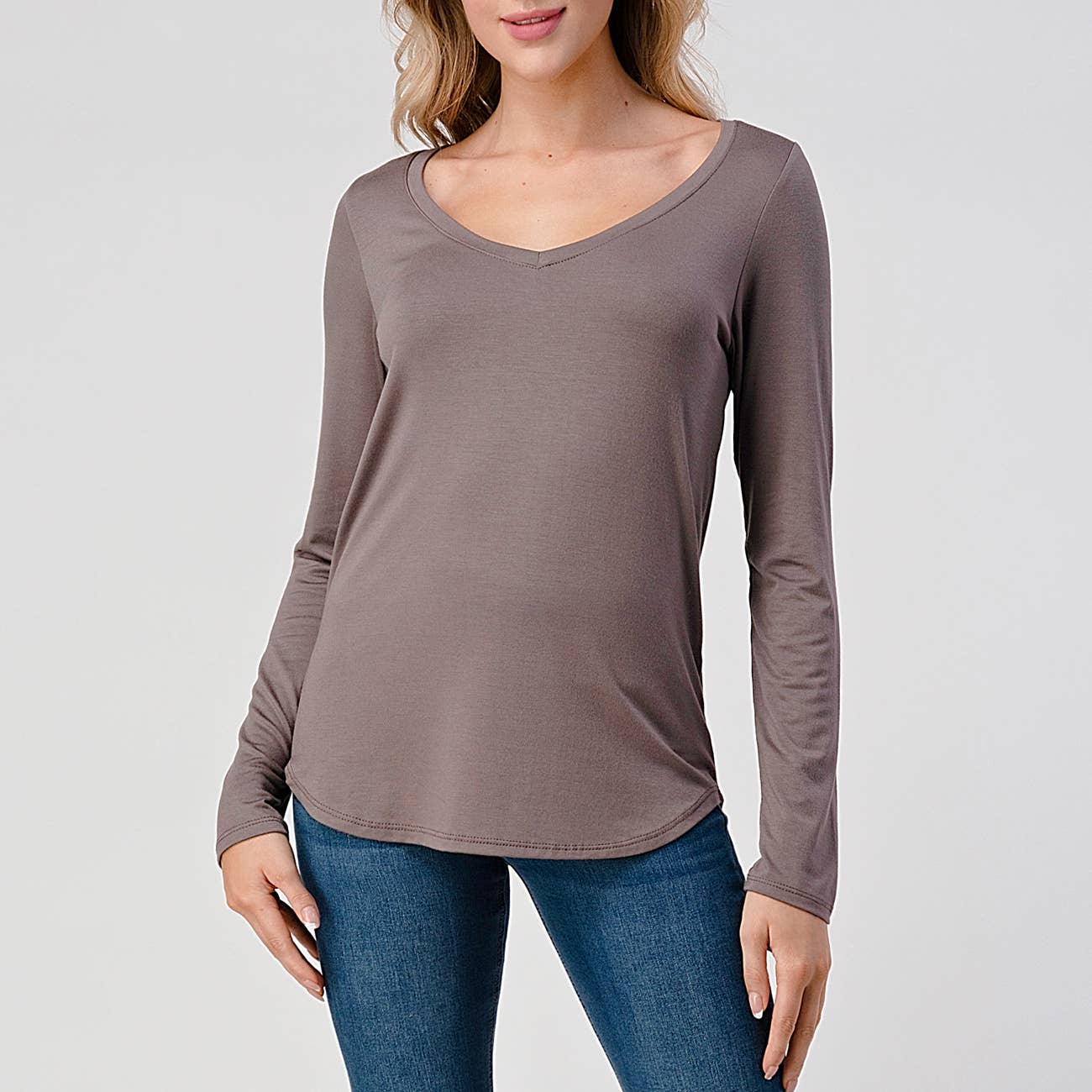 Heimious - Wholesale T-Shirt - Women's - Modal Long Sleeve V-neck Relaxed Fit T-shirt, T24914