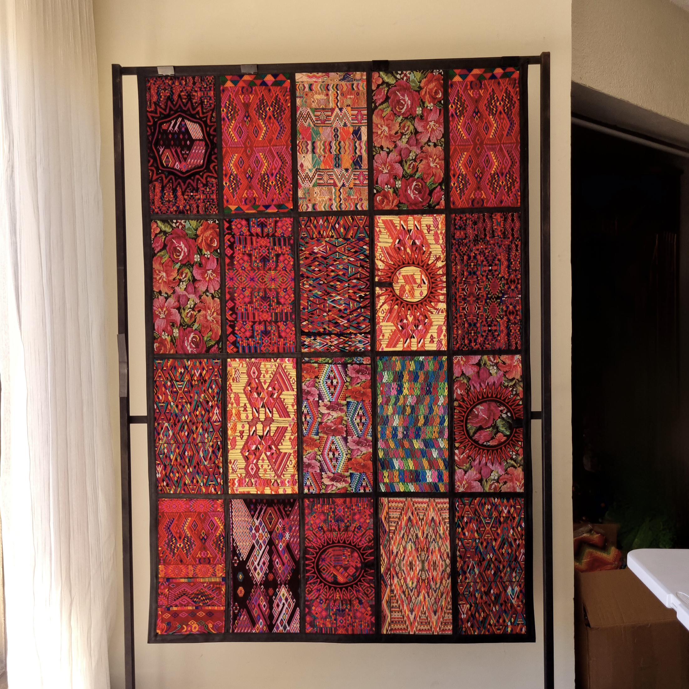 Achiote Guatemalan Goods – Großhandel Teppichvorleger – handgefertigter Huipil Gebietsteppich7