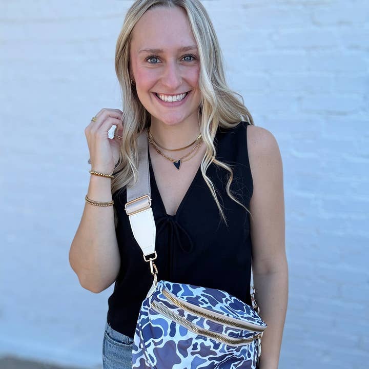 Kaydee Lynn LLC - Wholesale Belt Bag - Women's - Camo Nylon Bum Bag0