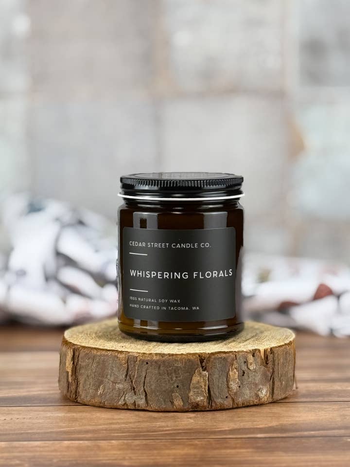 Floraisons Murmurantes | Bougie en cire de soja de 7,2 oz pour la vente par Cedar Street Candle Co.