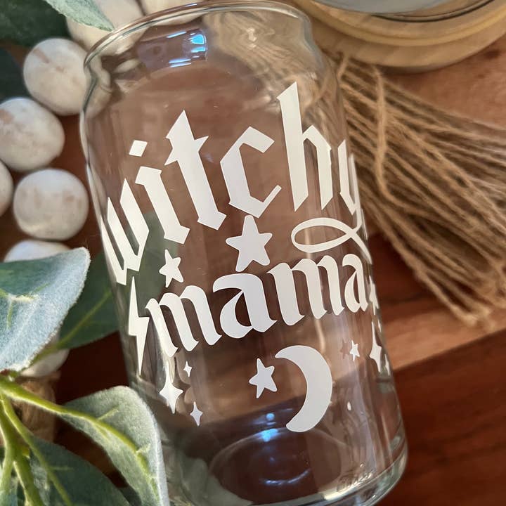 Verre canette de bière Witchy Mama pour la vente par Boho Sips