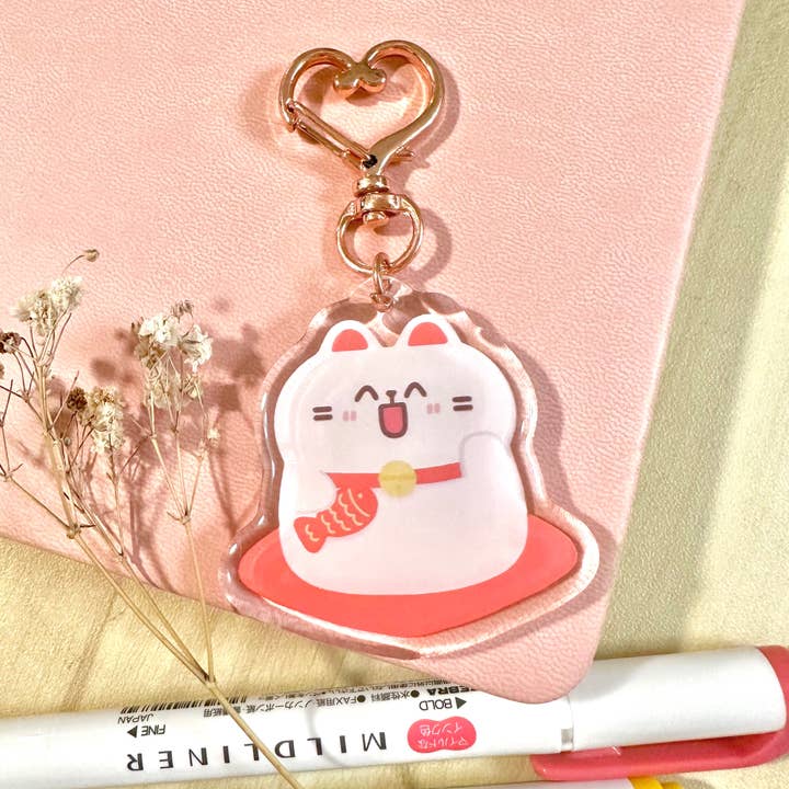 Lucky Cat Keychain for wholesale by Chubbythelittlecat