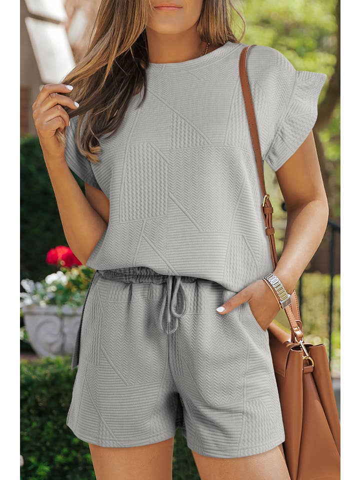 Aapparella - Vente Ensemble de vêtements d'intérieur – femme - Ensemble t-shirt et short à volants texturés unis pour femmes | S-2XL