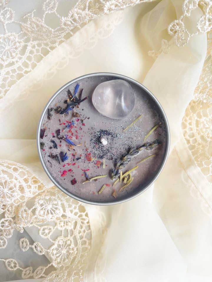 New Moon Crystal Candle for wholesale by Nizhoni Diosa Spirit