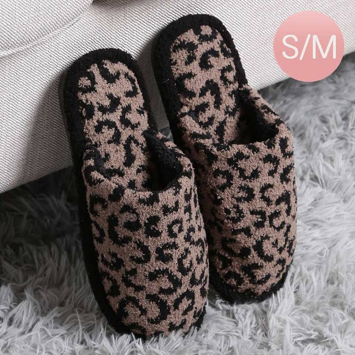Wona Trading, Inc. - Wholesale Slippers - Women's - Leopard Patterned Soft Home Indoor Floor Slippers