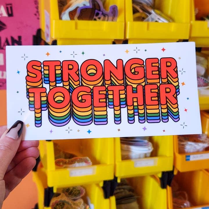 Autocollant de pare-chocs Stronger Together LGBTQ Pride Ally pour la vente par Luxe Trauma