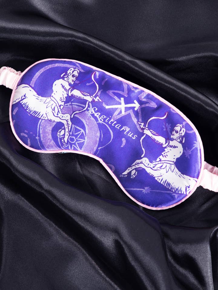 Masque pour les yeux en soie//« Sagittaire » pour la vente par Jessica Russell Flint