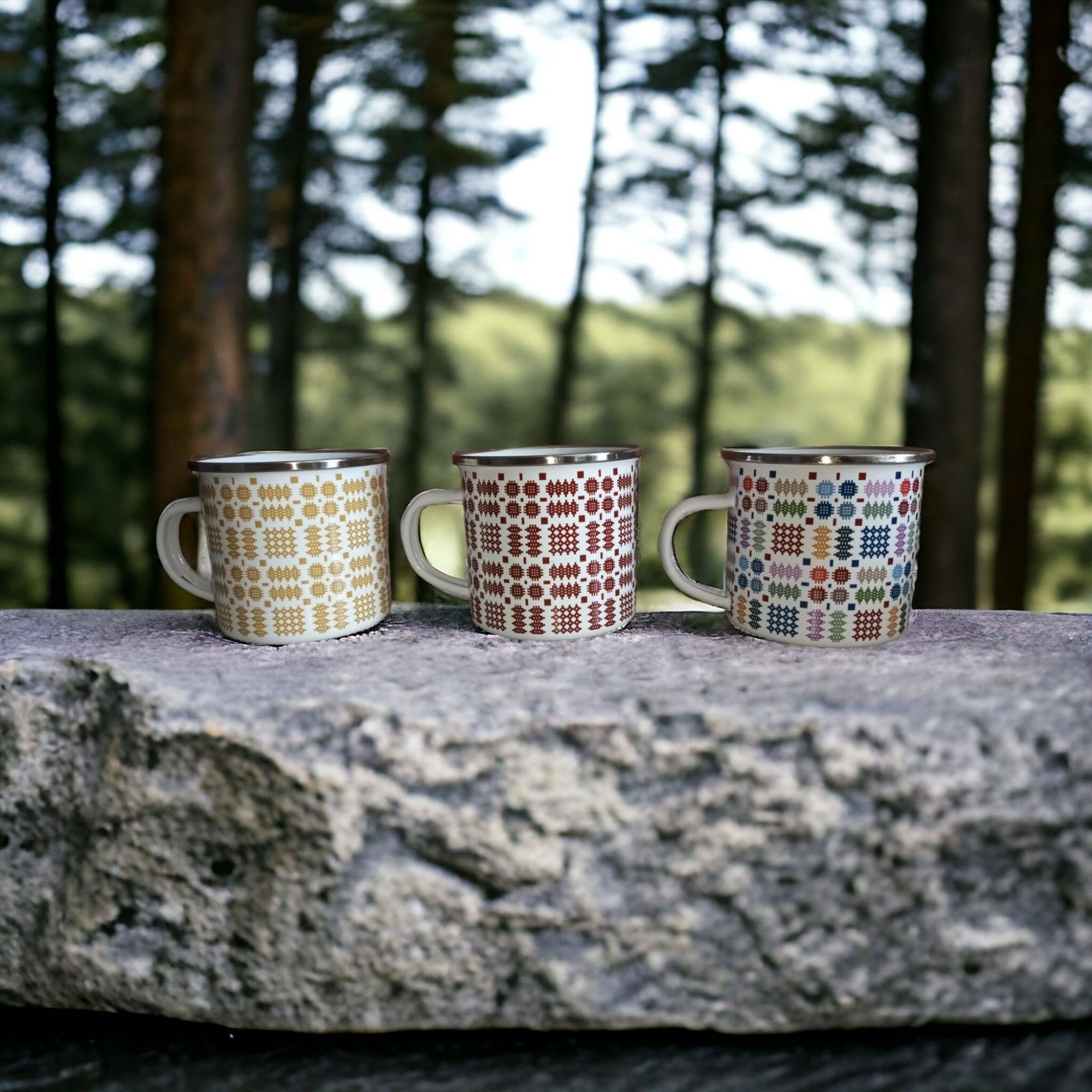 Moose & Co - Wholesale Coffee Mug - Multi coloured tapestry blanket design Enamel Camping  mug  1