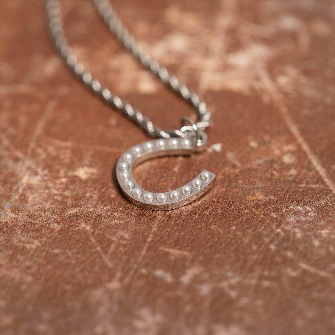 WJW - Wholesale Individual Charm/Pendant - 18K Gold PVD Stainless Steel Pearl Beaded Horseshoe Charm20