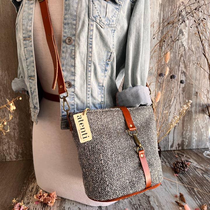 Atenti - Venta al por mayor Bandolera - Mujer - Bolsa tipo bombonera Cinder Halle8