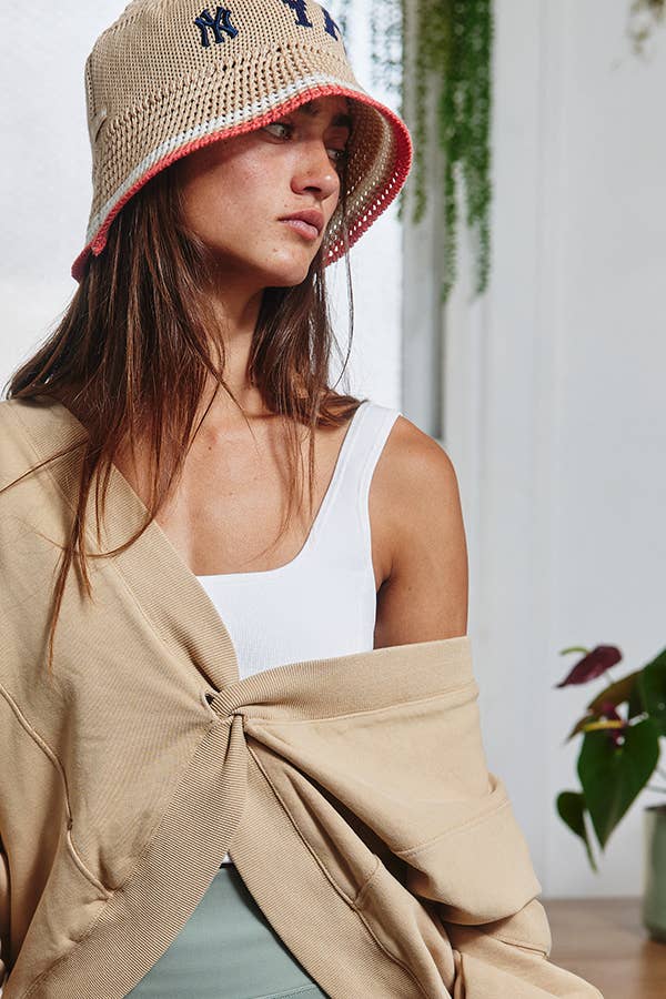 BUCKETLIST INC - Wholesale Sweatshirt - Women's - IT1365A Reversible Twist-Front Washed Terry Sweatshirt Top11