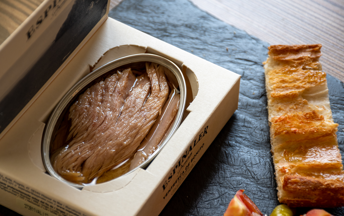 ESPINALER 1896 S.L – Großhandel Fischkonserven – Ventresca de Bonito in Olivenöl ESPINALER PREMIUM1