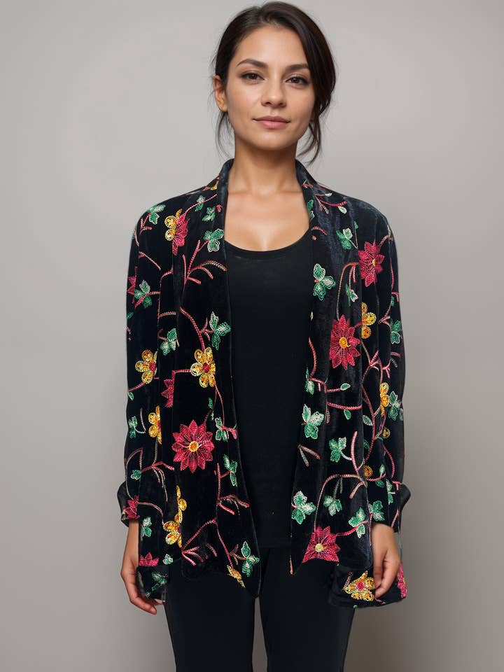 Geborduurde Fluwelen Vest met Bloemen - Zwart Multicolor voor wholesale door Casual & Co.