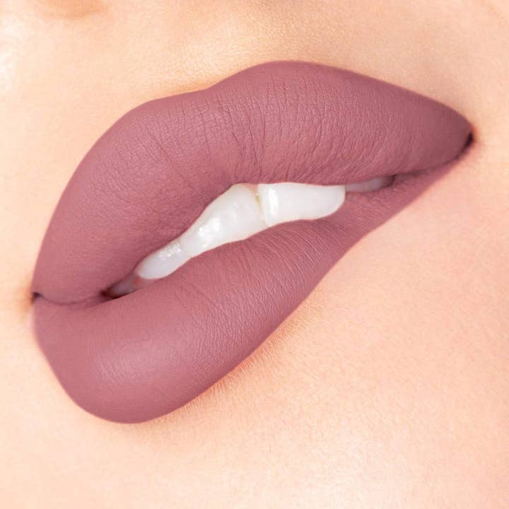 Mirenesse - Wholesale Lipstick - Velvet Matte 12hr Liquid Lip 11. Andria1
