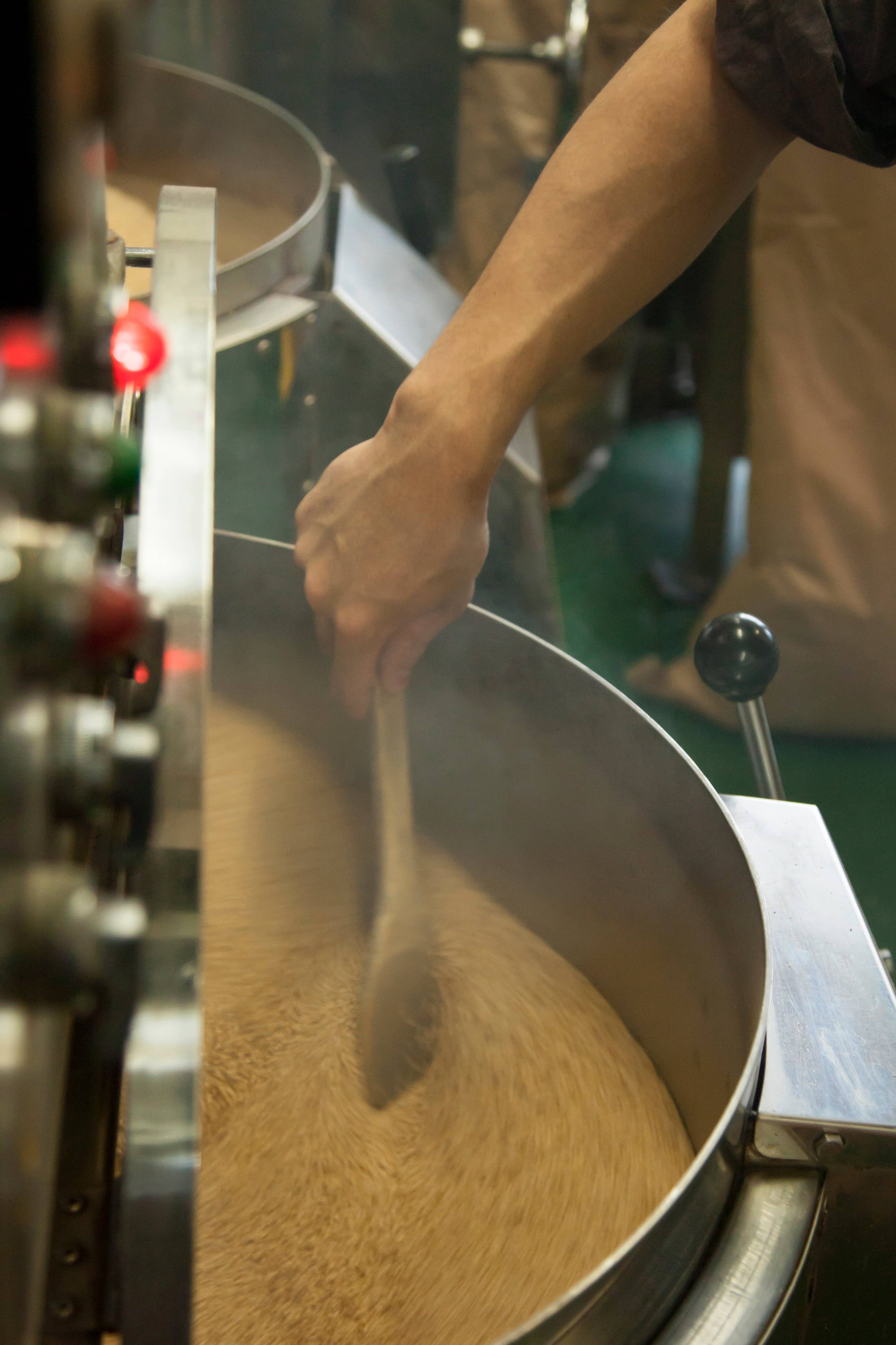 Japan Artisans - Wholesale Seeds/Kernels - Henko–Roasted White Sesame seeds80g | Kyoto, Japan4