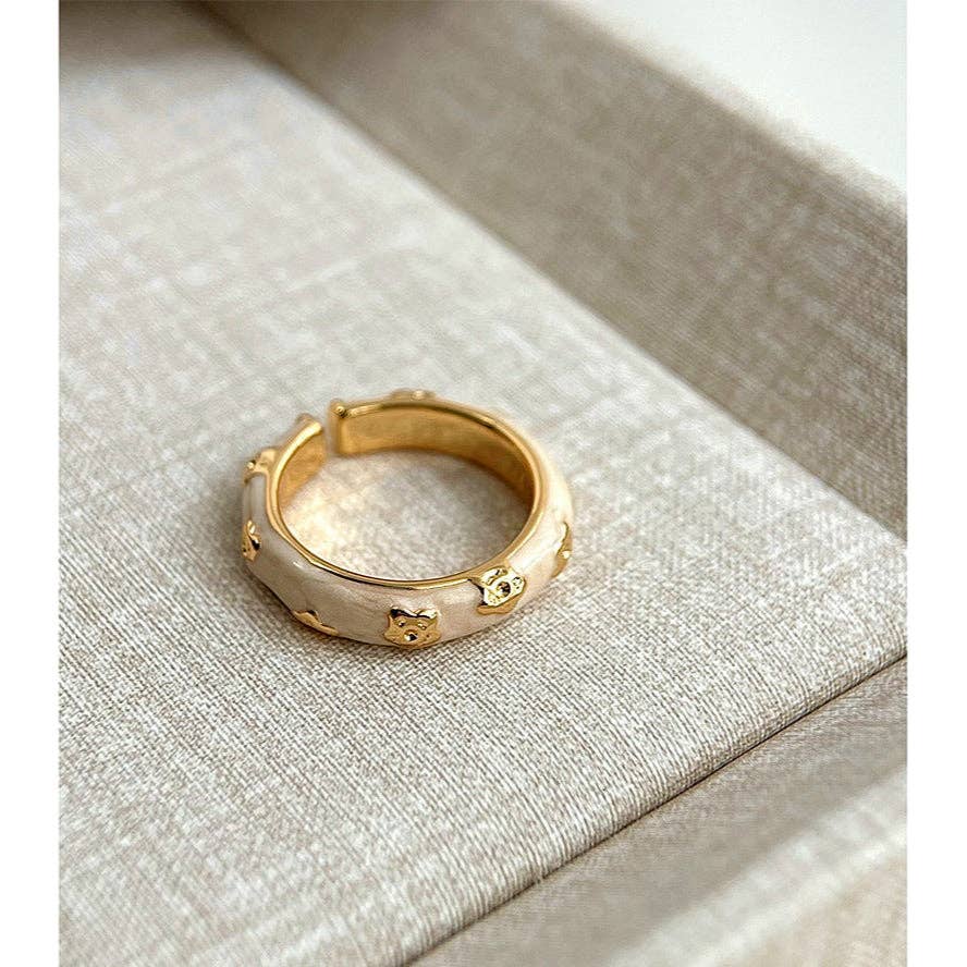 Revelari - Vente Anneau/bague à empiler - Bague ouverte en émail à motif d'ours réglable en or0