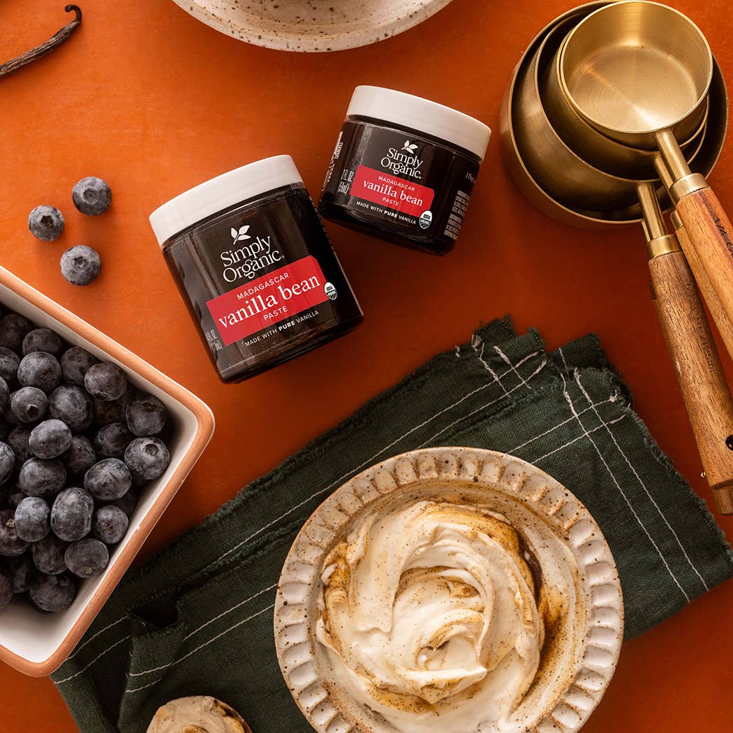 Simply Organic - Wholesale Vanilla/Fruit Extract - Madagascar Vanilla Bean Paste, Certified Organic, 2 Fl Oz2