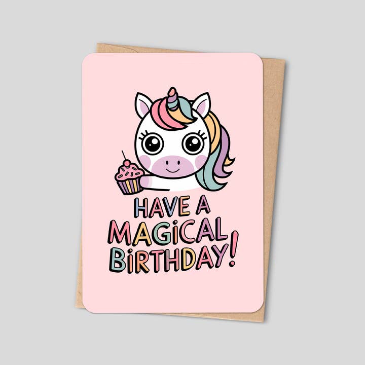 Tarjeta de cumpleaños mágica con bonito unicornio y cupcake pastel, tarjeta de felicitación kawaii para venta al por mayor de Little Prayer Tea Company
