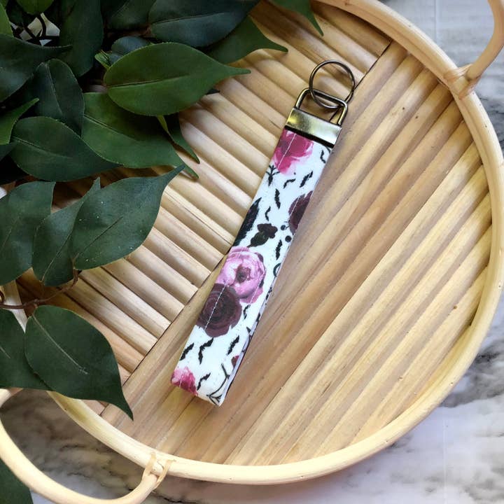 Lilla Blomster Halloween Bat Print Stof Wristlet Nøglering, Nøglering for engroshandel hos MDStickerShop