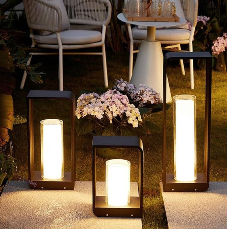 Kiyo Home - Wholesale Outdoor/Lawn Light - Black Twilight Solar Outdoor Lantern | LED Lantern | Décor1