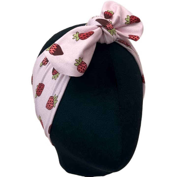 Bandeau nœud supérieur fraises enrobées de chocolat pour la vente par The Sassy Olive Handmade Headbands