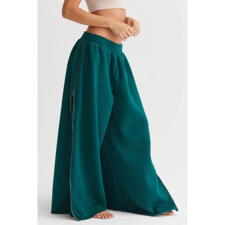 HYFVE - Wholesale Lounge Sweatpants/Joggers - Women's - DZ24A443-Wide-Leg Side Zipper Sweatpant