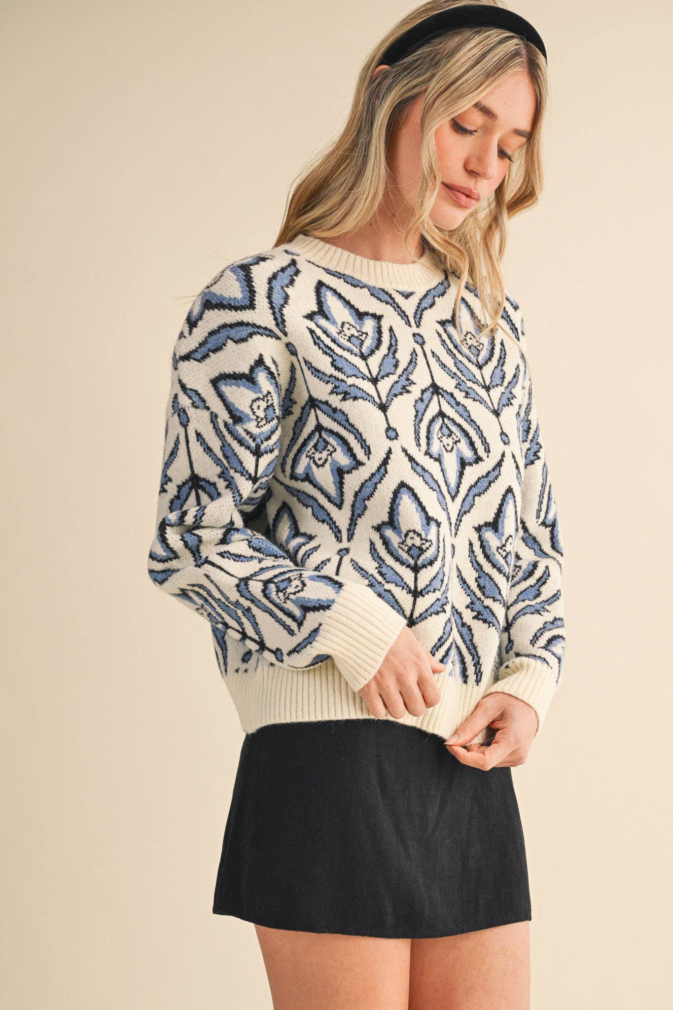 &MERCI - Wholesale Knit Sweater - Women's - FLORAL PATTERN KNIT SWEATER MSW1109517