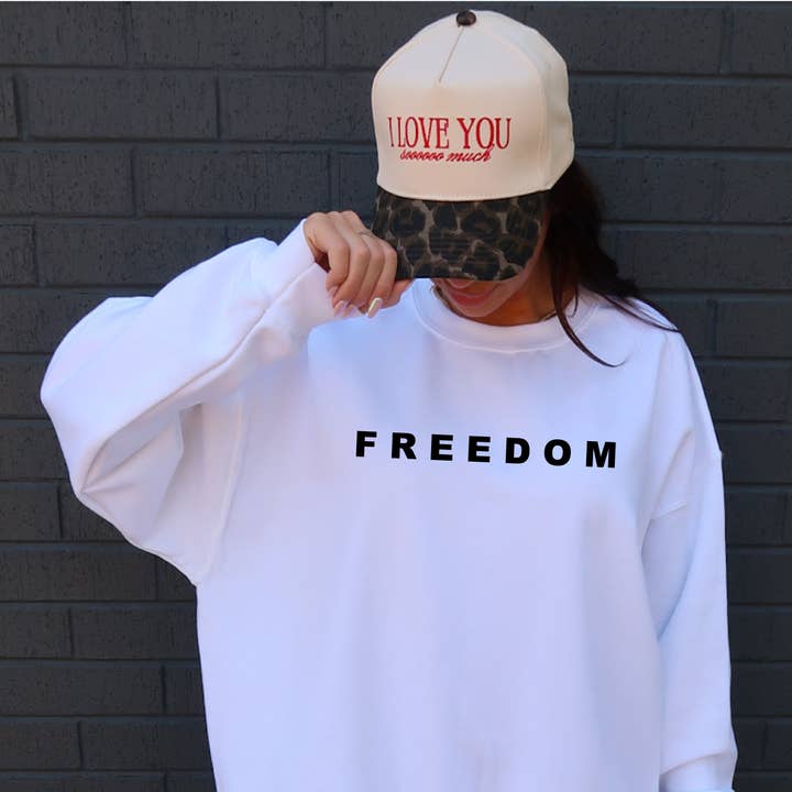 Sweat-shirt FREEDOM Premium crew Charlie Kirk pour la vente par Crossaid