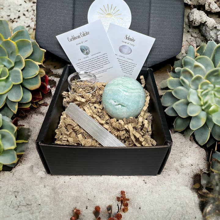 Doc Willard’s - Wholesale Spiritual Stone/Crystal - Caribbean Calcite aka Blue Aragonite Sphere Set 138g/45.6mm4