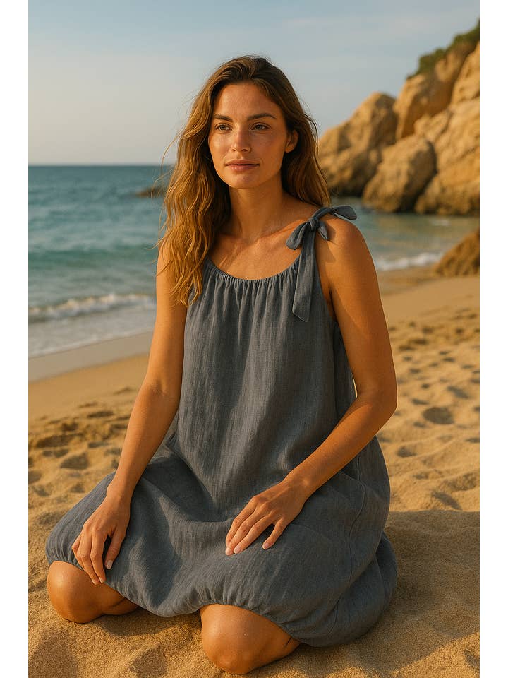 LINEN & COTTON HOUSE - Wholesale Buttoned-down shirt – Women's - LINEN DRESS WITH MOTHER-OF-PEARL BUTTON AT THE BACK 31327