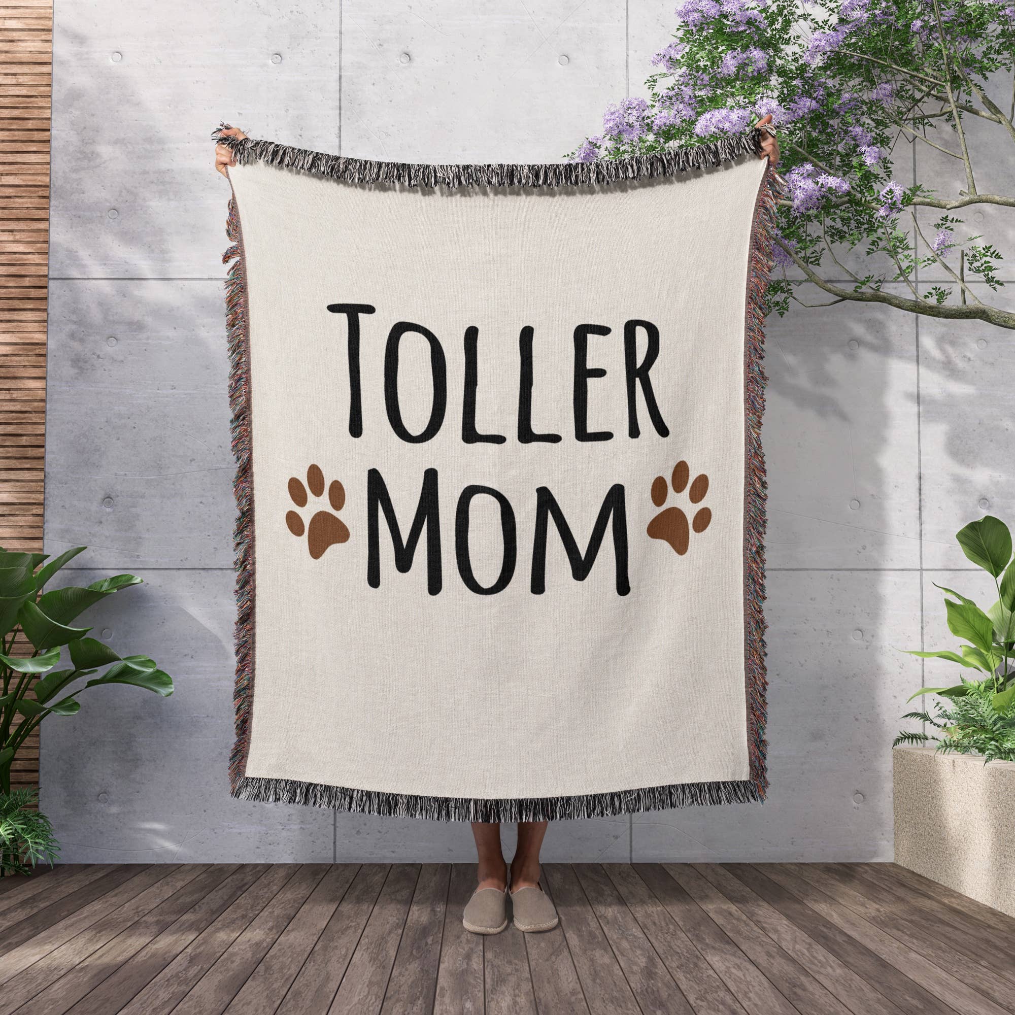 3dRose - Wholesale Throw Blanket - 3dRose, Toller Dog Mom - Nova Scotia Duck Tolling Retriever - Doggie by breed - brown paw prints doggy mama, Blanket2