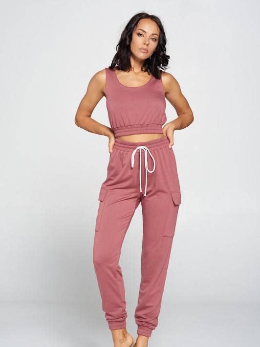 Il set Bossy per la vendita all'ingrosso da parte di Bossy Essentials