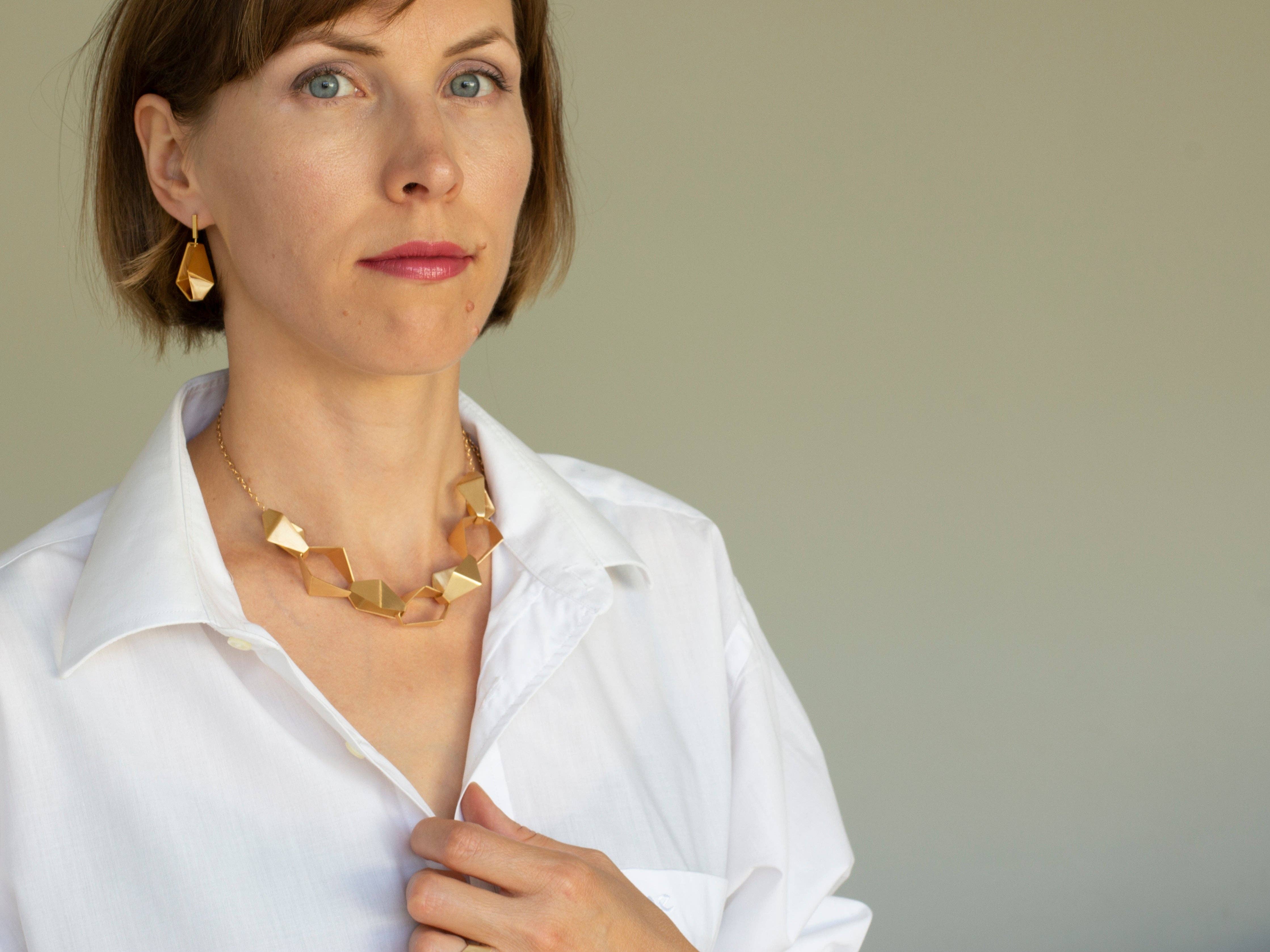 Elina Briede Jewelry - Wholesale Link & Chain Necklace - Geometric link statement necklace1