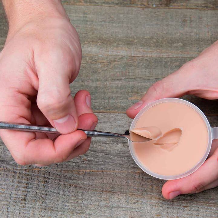 Narrative Cosmetics - Wholesale Spatula/Turner - Double-Ended Stainless Steel Spatula for Modelling and Sculpting4