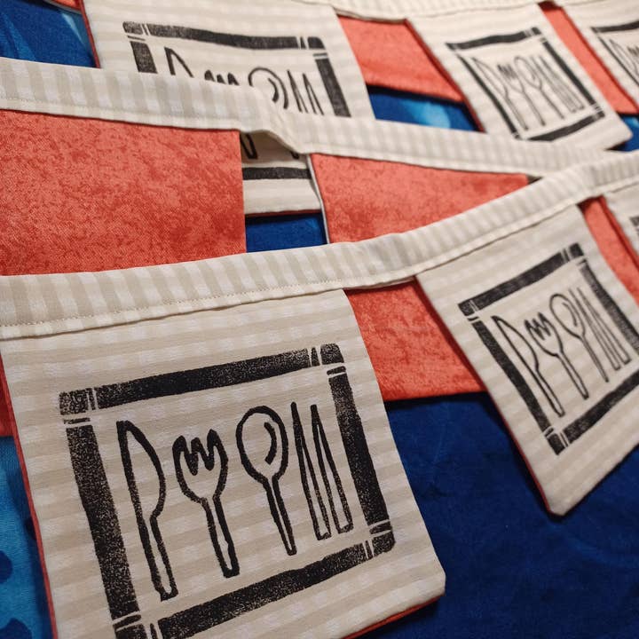Larisanjou - Wholesale Bunting/Garland - Buen Provecho Bunting: Linoprint Textile Art - Foodie Decor