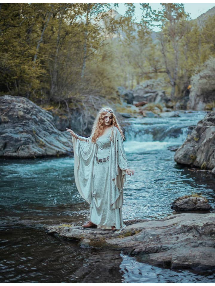 Costurero Real - Wholesale Costume – Women's - White elven celtic velvet dress medieval elf faery wedding2
