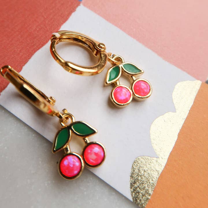 Boucles d'oreilles Cerises en juillet pour la vente par Bittersweet