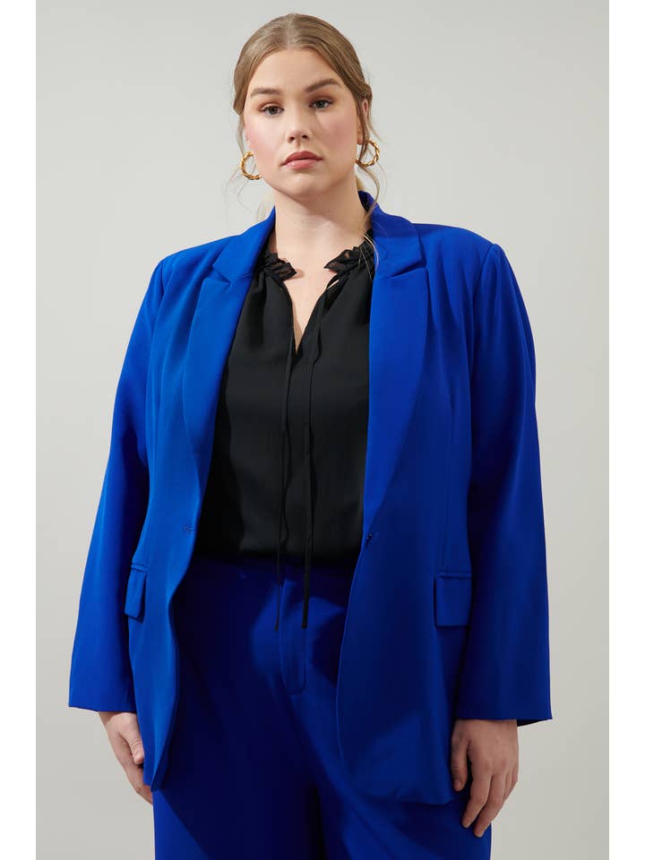 Sugarlips - Wholesale Blazer - Women's - Chelsea Fitted Notch Lapel Blazer Curve