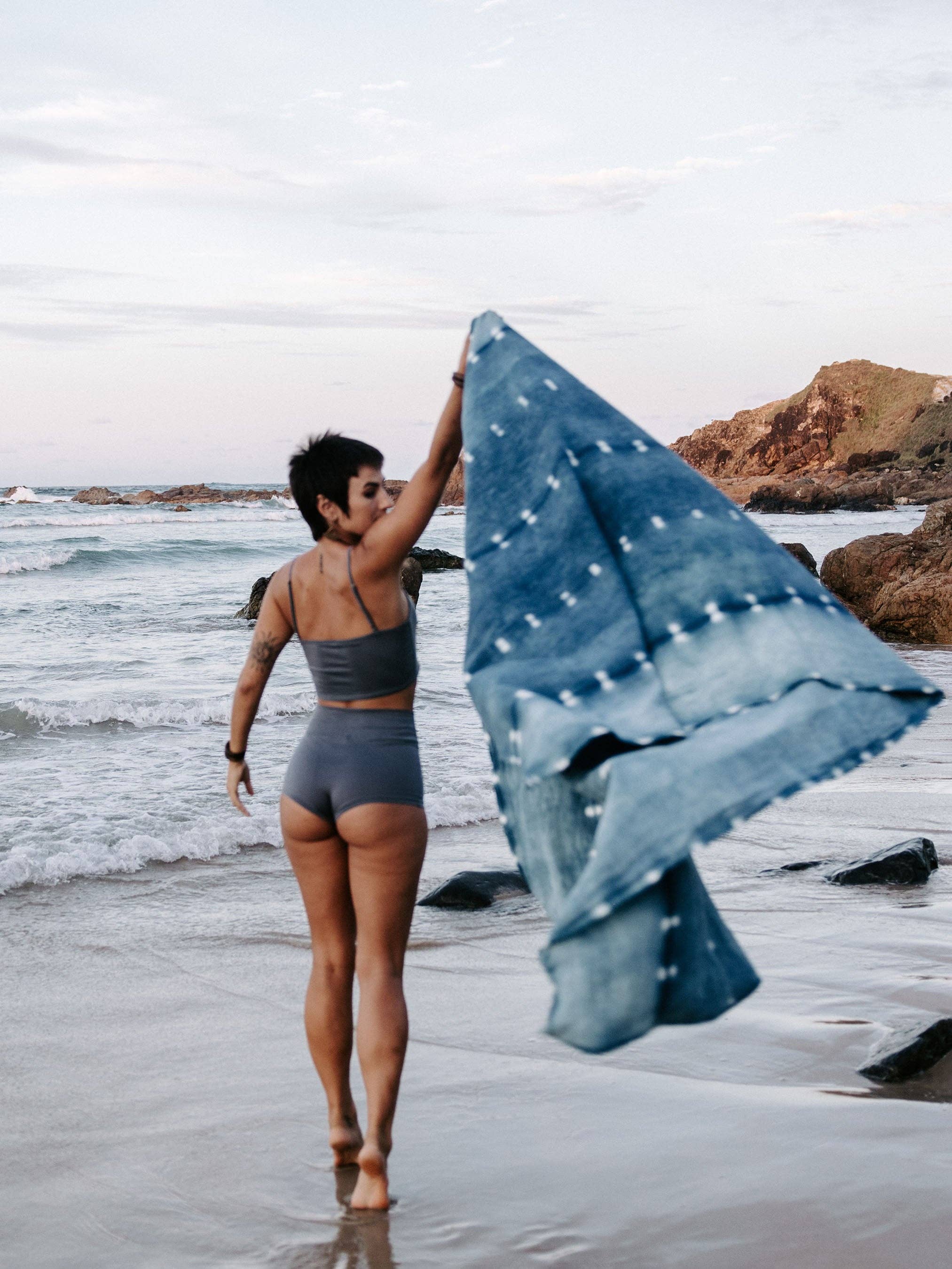 IDIS – wholesale Prydnadsfilt – Indigo Plant Dye Throw10