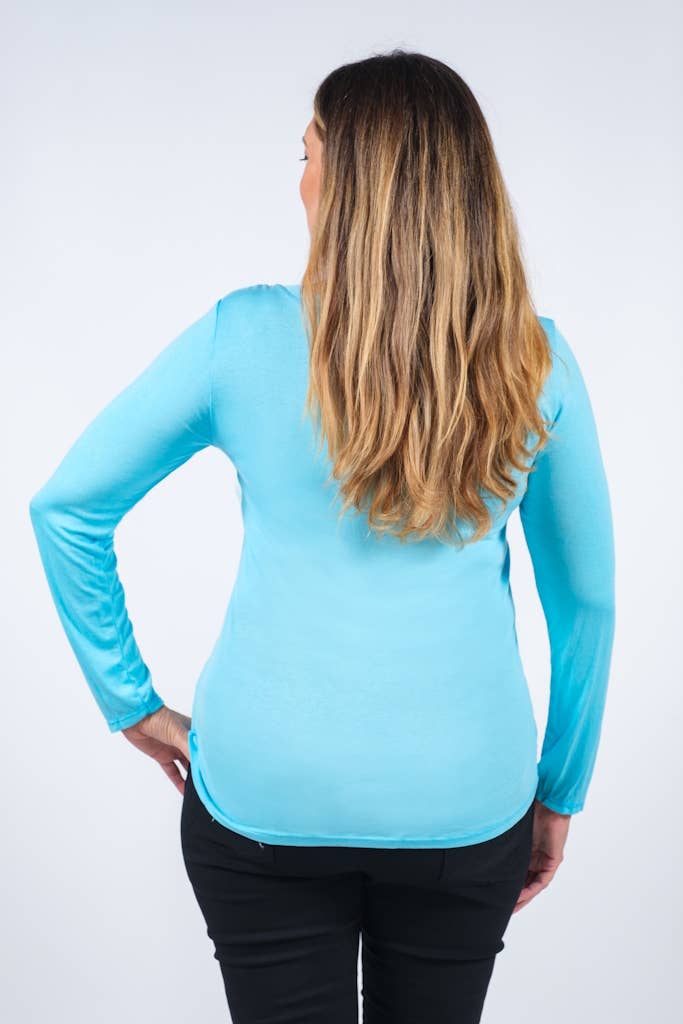 TINA Stephens Italy/Tees By Tina - Wholesale T-Shirt - Women's - Everly Viscose Sheen Top (BLS137)36