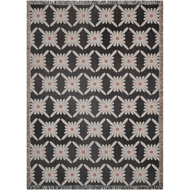 TaylorBassam - Wholesale Throw Blanket - Modern Black and White Daisy Woven Cotton Throw Blankets