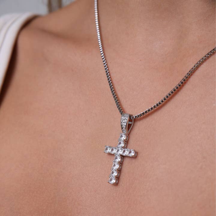 Belle By Elle - Wholesale Pendant/Charm Necklace - Callie Cross Necklace